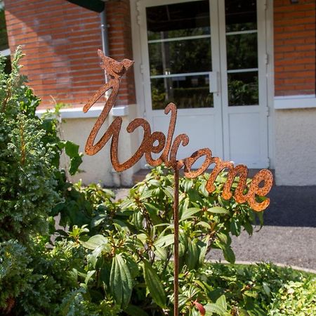 L'Hôtel Restaurant Du Canard Hangest-sur-Somme Exterior foto